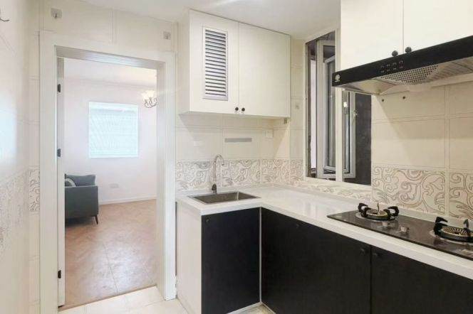 1BR Apartment near Jiaotong University Metro (L10/L11)