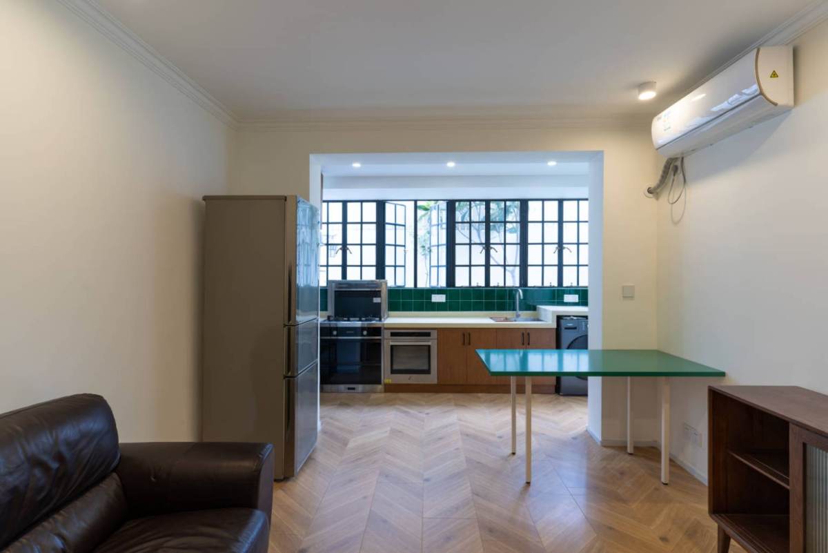 Housing image — Living Room