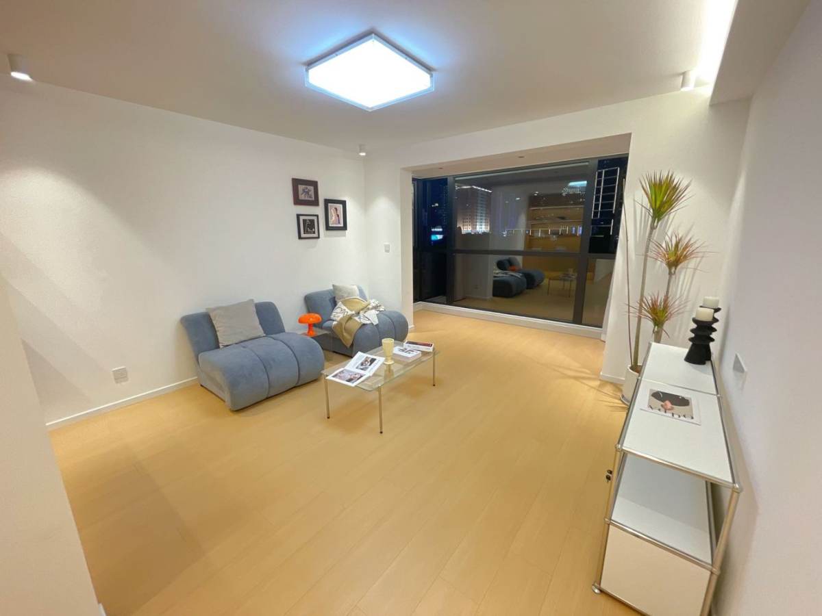 Housing image — Living Room