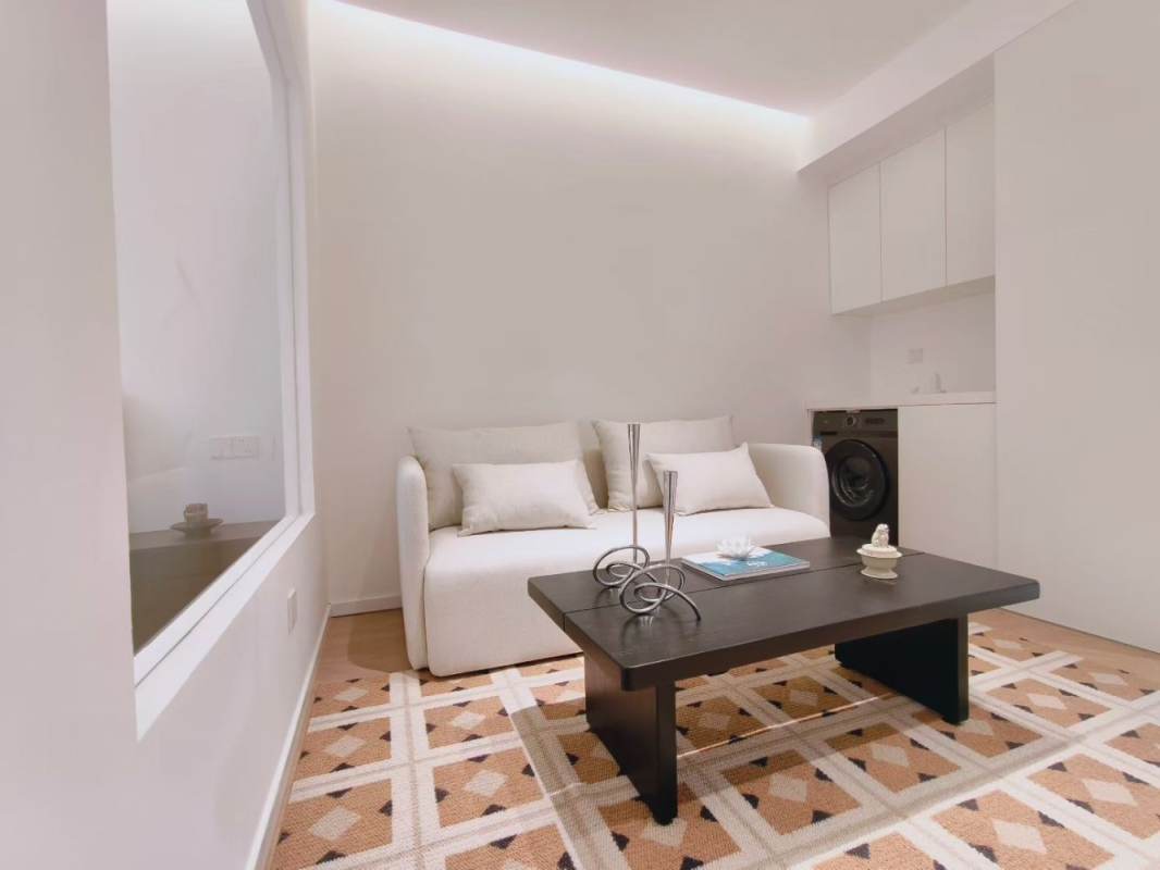 Housing image — Living Room