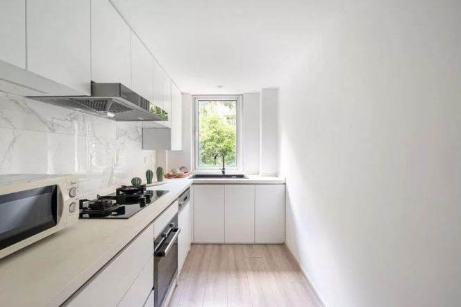 3BR Apartment in Old Xuhui (L1/L10)