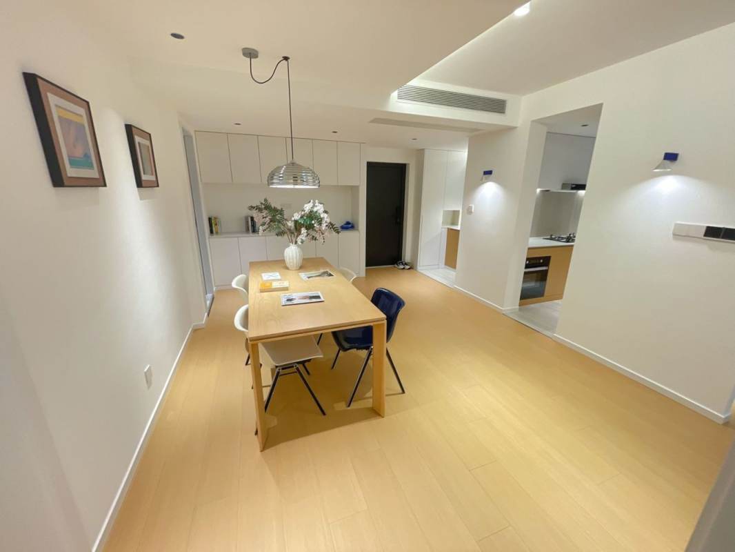 Housing image — Dining Area