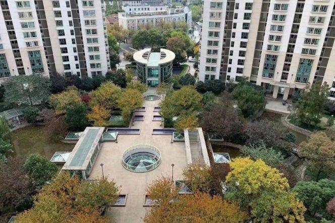 Bright Modern 4BR Apartment near Jing'an Temple