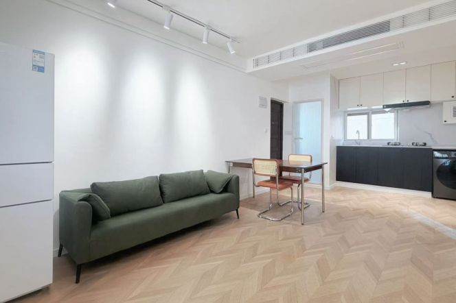 2BR Lane House near Dapuqiao Metro (L9)