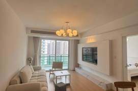 Spacious 1BR Apartment in Jing'an (L13/L14)