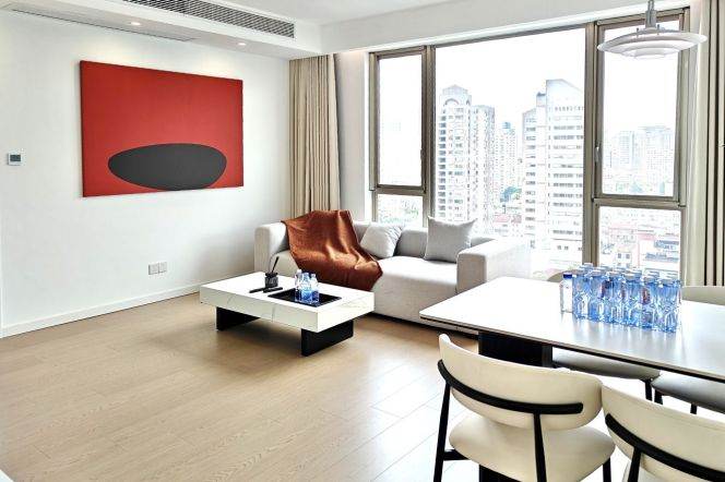 High-Floor Bright Modern 1BR Apartment at Yunhe Garden