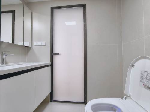 Housing image — Bathroom