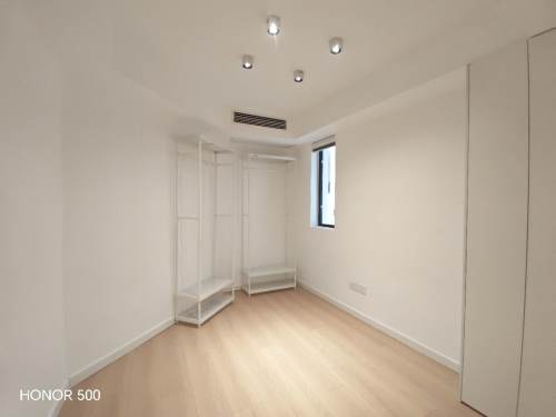 Housing image — Bedroom