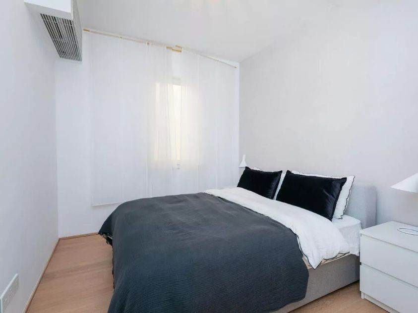 Housing image — Bedroom