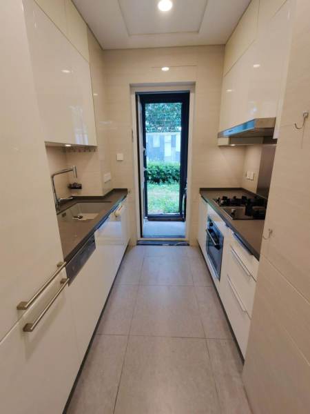 Housing image — Kitchen