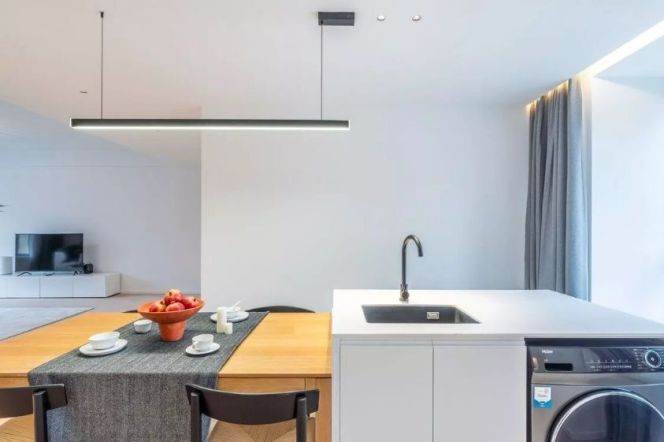 4BR Apartment in Xujiahui
