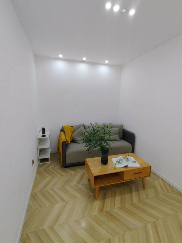 Housing image — Living Room