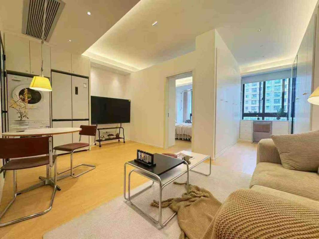 Housing image — Living Room