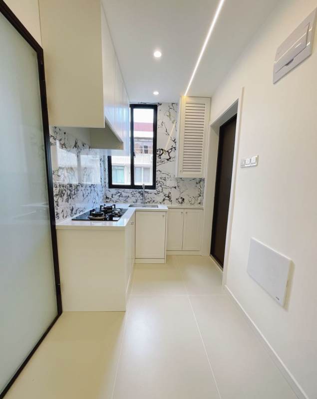 Housing image — Kitchen