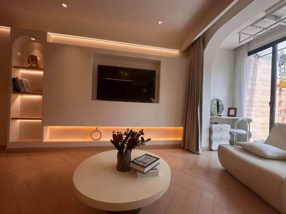 Housing image — Living Room