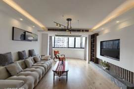High-Floor Bright 3BR Apartment at Sanhe Garden with Built-in Storage