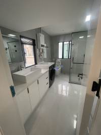 Housing image — Bathroom