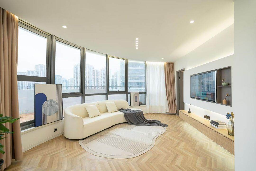 Housing image — Living Room