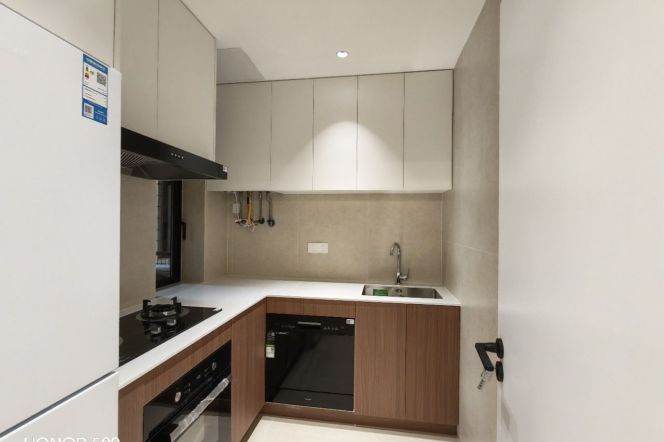Modern Bright 2BR Apartment in Jing'an