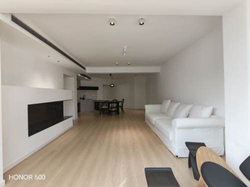 Housing image — Living Room