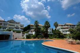 4BR Villa in Hongqiao CBD with Terrace (L10)