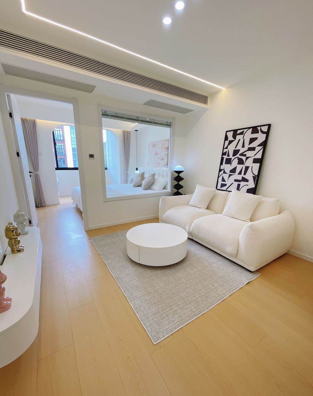 Housing image — Living Room