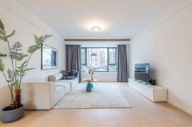 4BR Apartment in Xujiahui