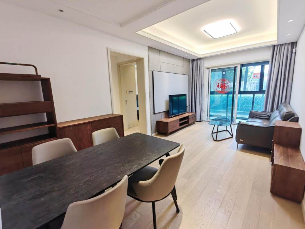Housing image — Living Room