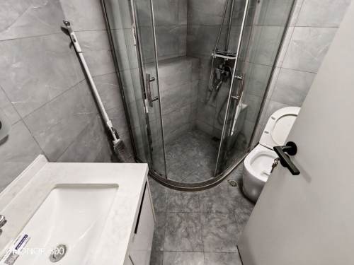 Housing image — Bathroom