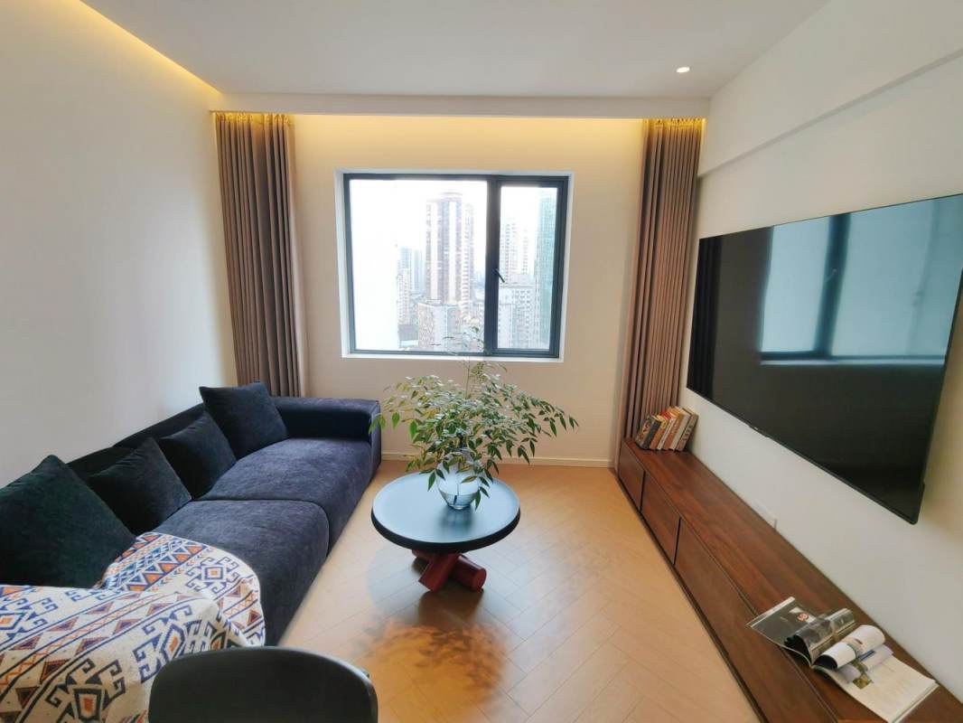 Housing image — Living Room