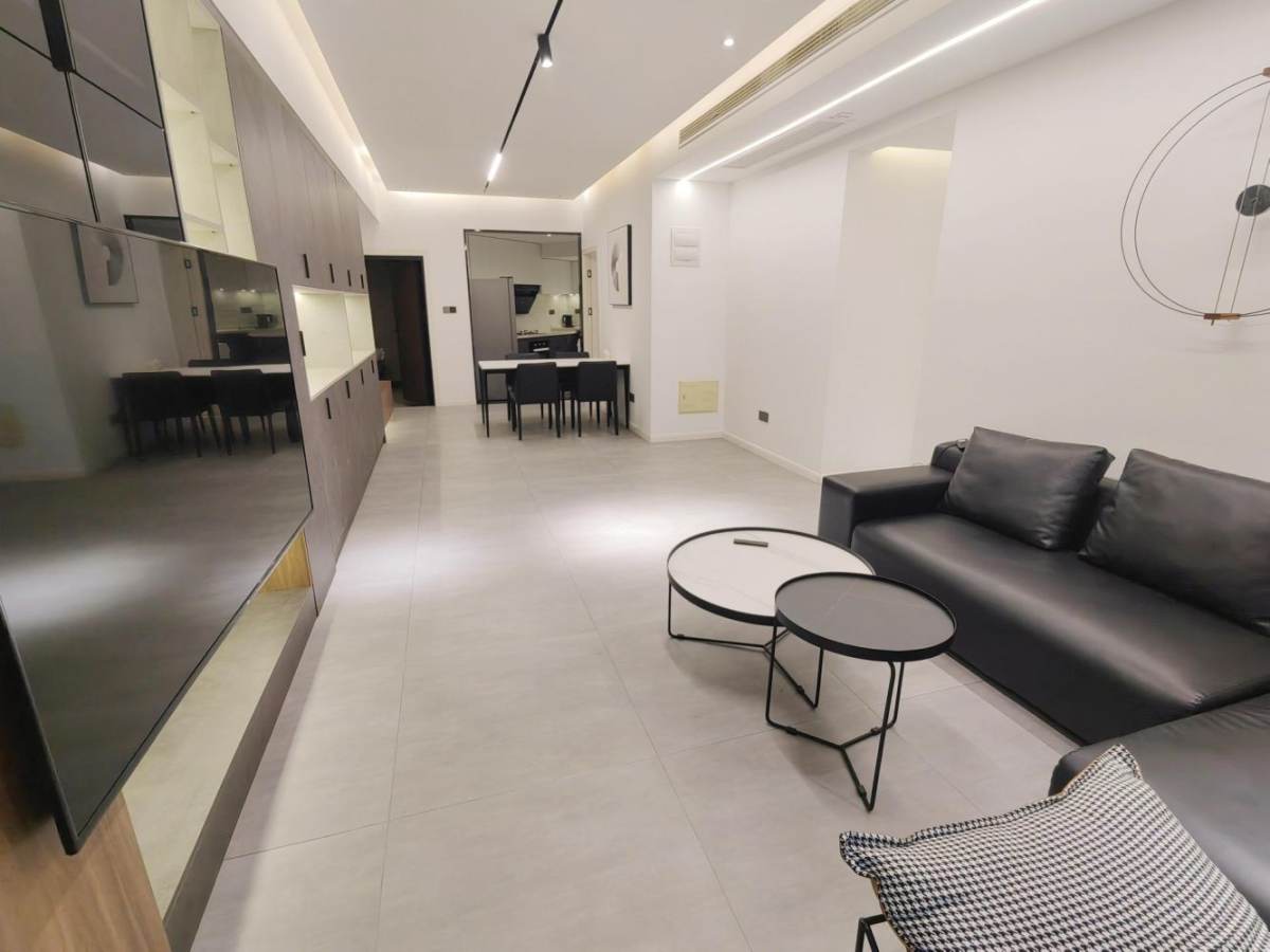 Housing image — Living Room