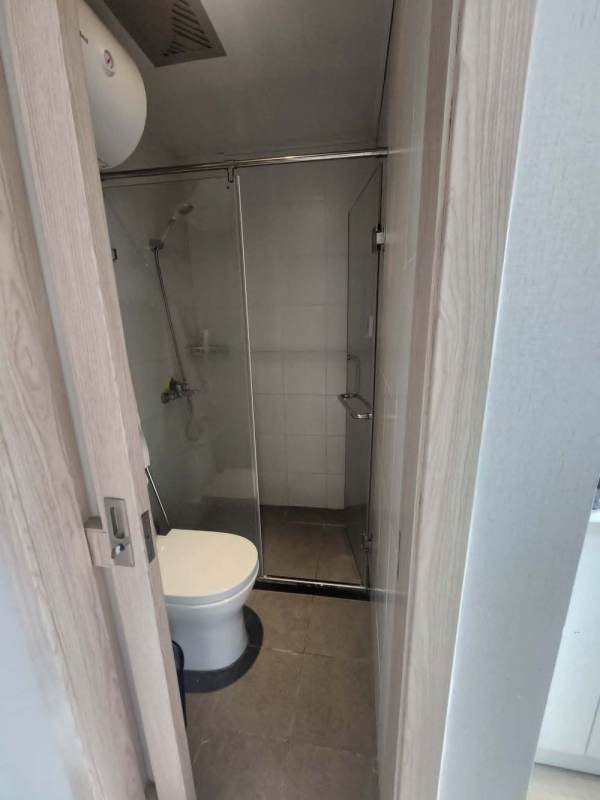 Housing image — Bathroom