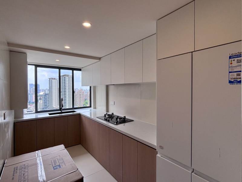 Housing image — Kitchen