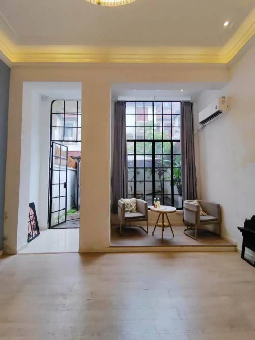Housing image — Living Room