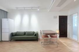 2BR Lane House near Dapuqiao Metro (L9)