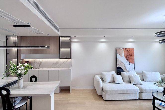 High-Floor Modern Bright 2BR Apartment near Linping Rd Metro (L4)