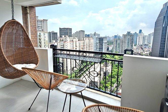 High-Floor Spacious Bright Modern 2BR Apartment at Hanlin Mansion
