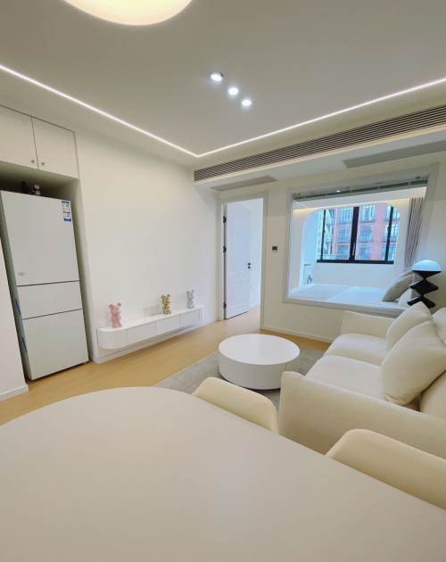 Housing image — Living Room