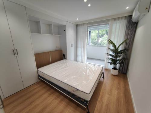 Housing image — Living Room