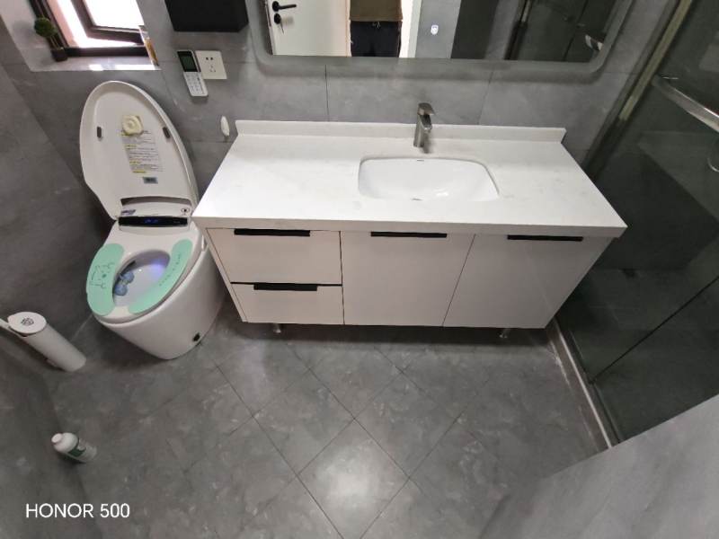 Housing image — Bathroom