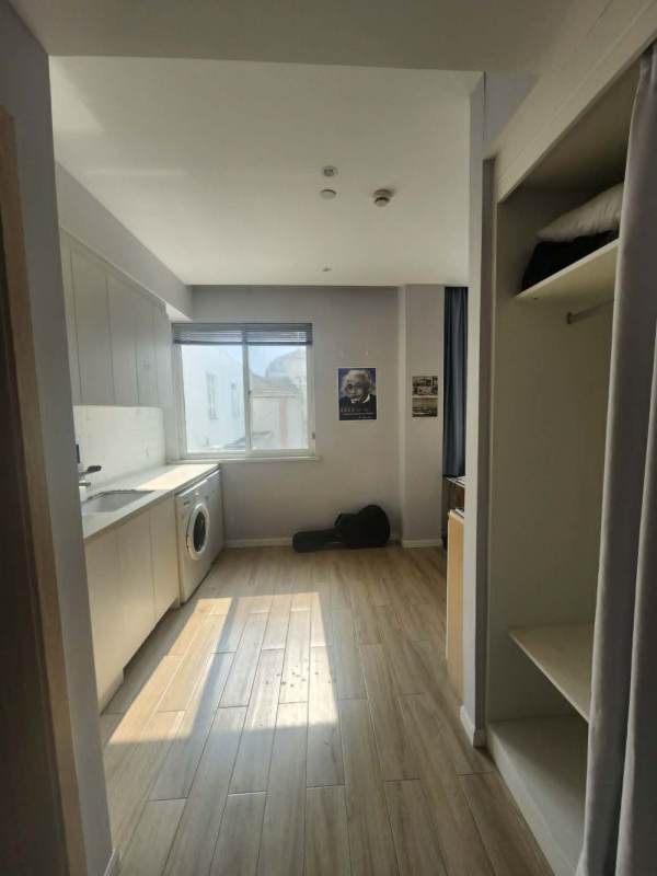 Housing image — Kitchen