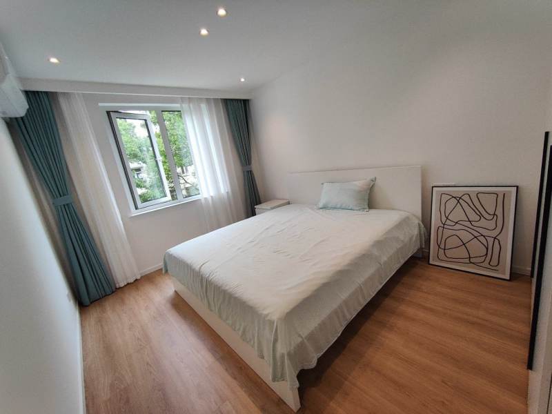 Housing image — Bedroom