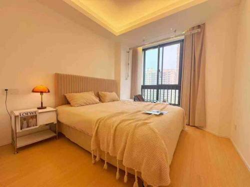 Housing image — Bedroom