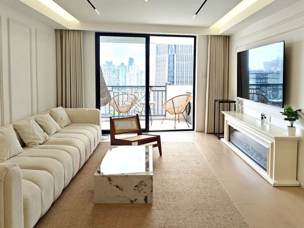 Housing image — Living Room