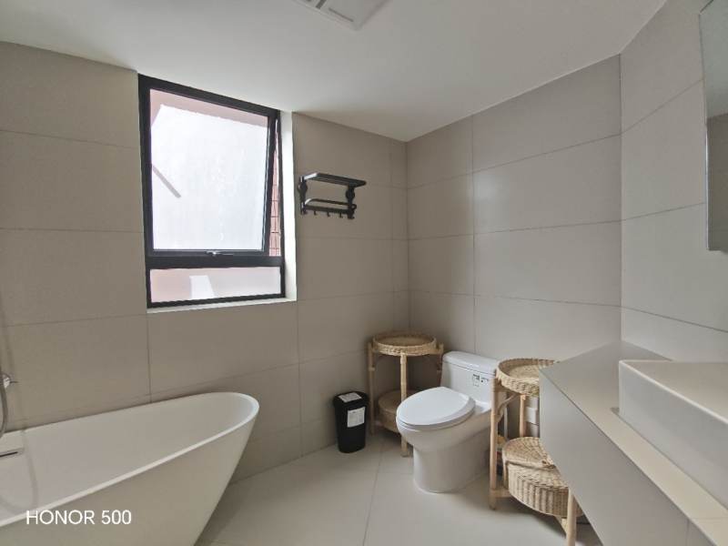 Housing image — Bathroom