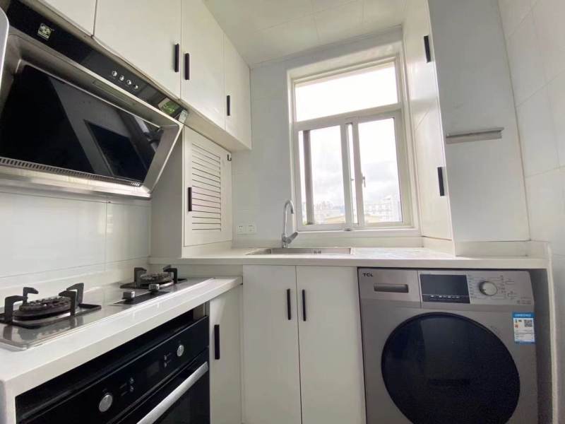 Housing image — Kitchen