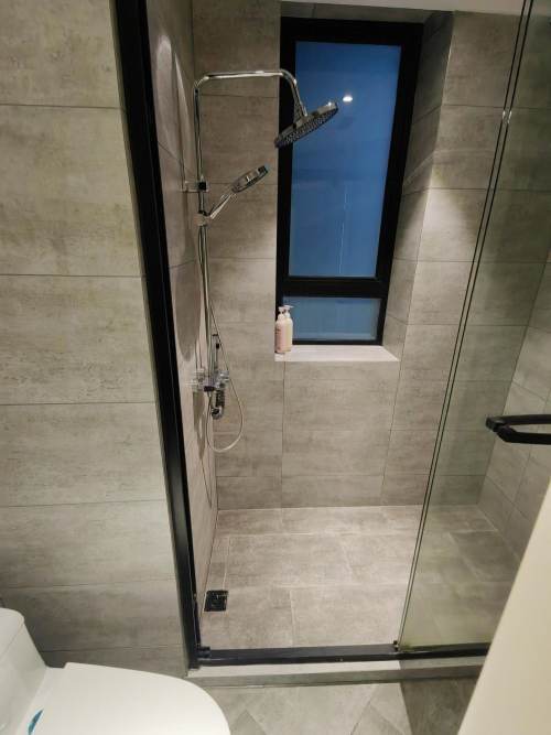 Housing image — Bathroom