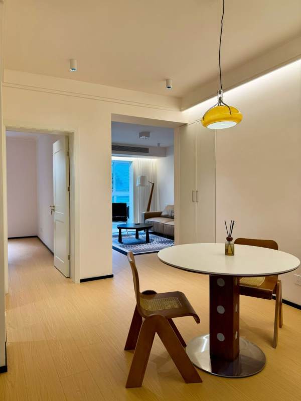Housing image — Dining Area
