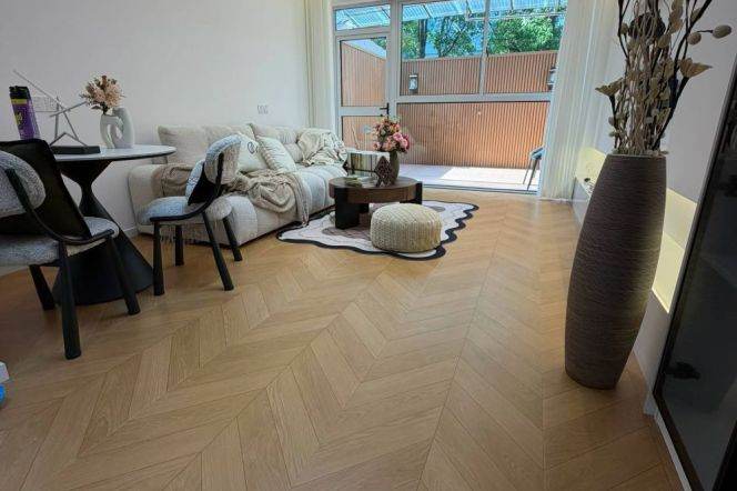 2BR Apartment in Hongqiao CBD with Terrace