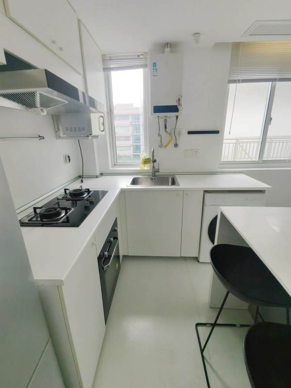 Housing image — Kitchen